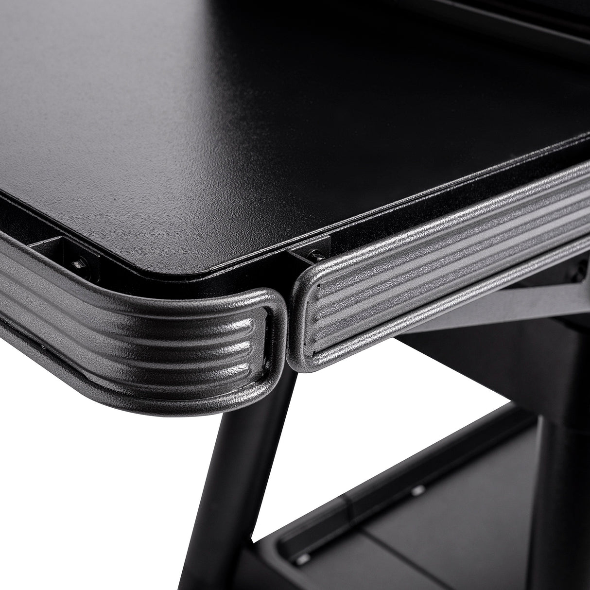 NEW - Traeger® Ironnwood XL