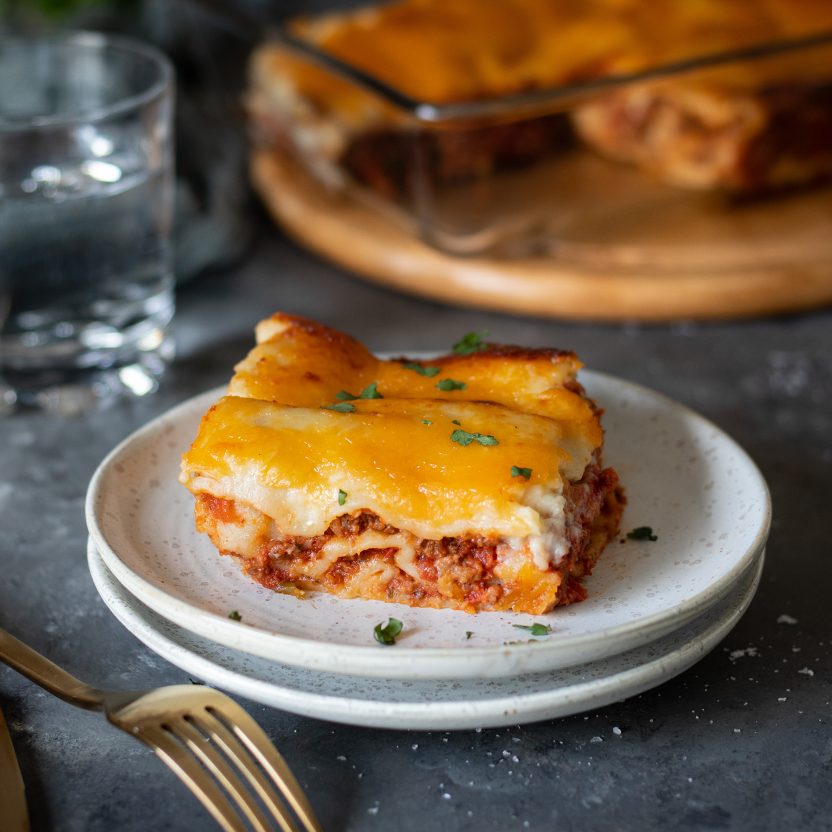 Lasagne 2.7kg Portion ( Serves 9-12 )