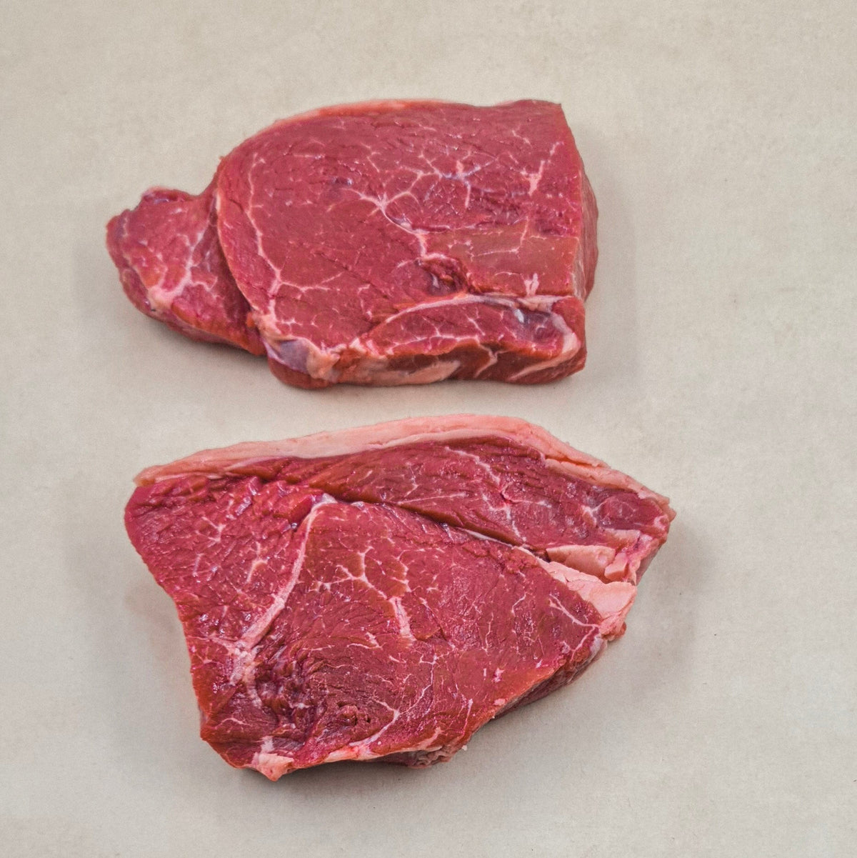 4 x 14oz Extra Thick Sirloin Steaks.